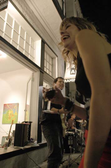 All-Night Movers played at Jonathan Ferrara Gallery on Carondelet Street, October 9, 2002.