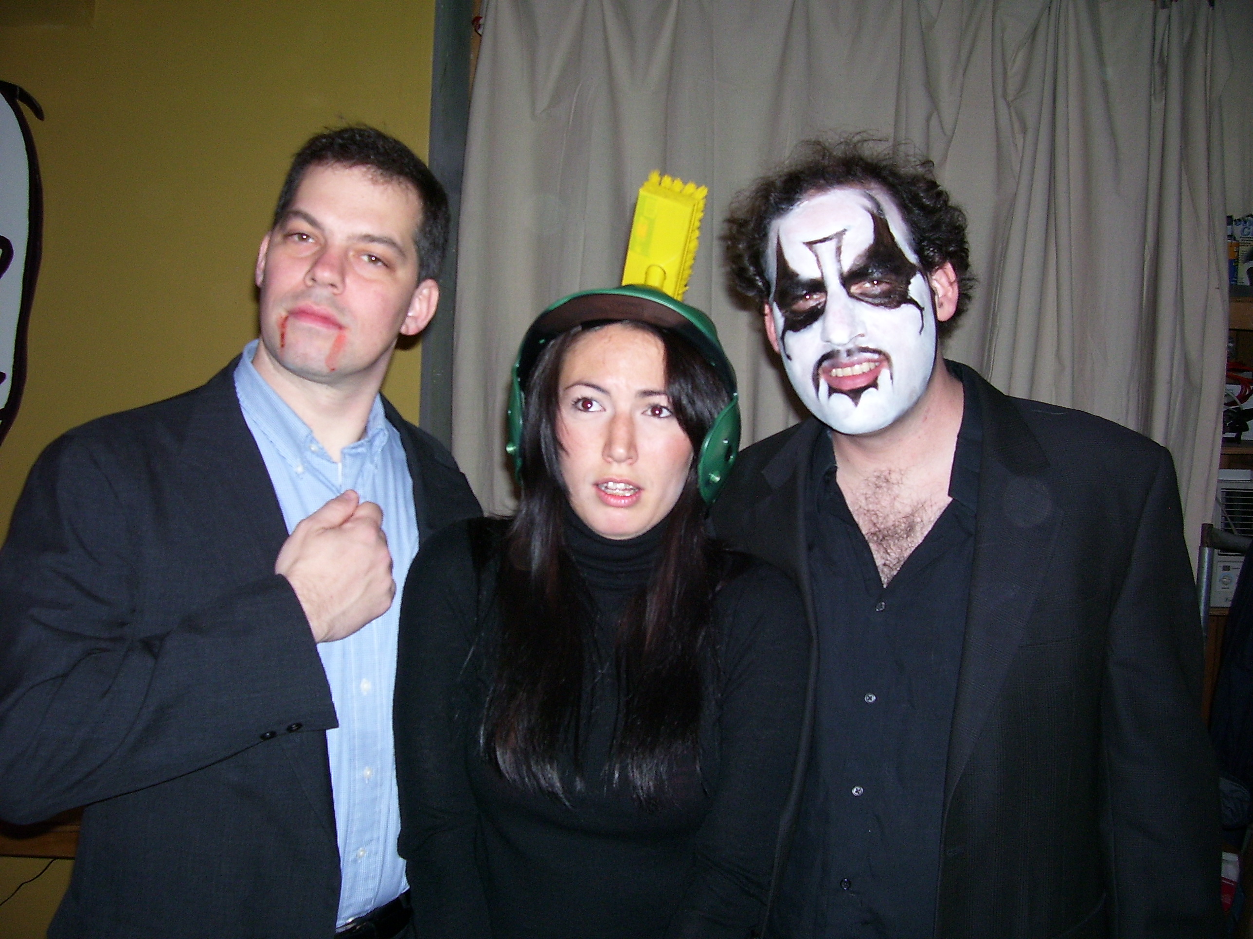 Hallowe'en on Grand Street, David, Jessica, Matt