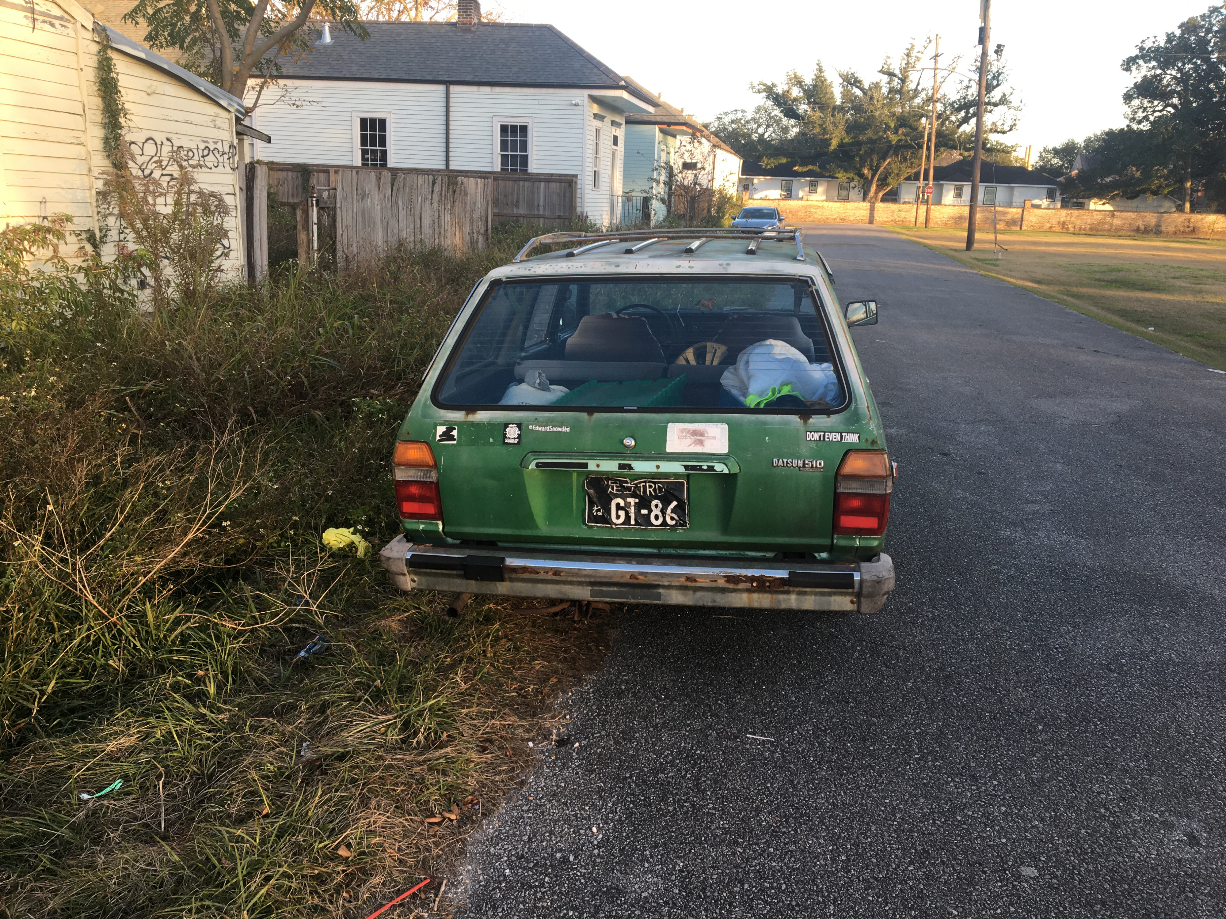 Datsun 510 in New Orleans with Japanese plates