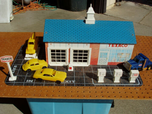 A toy Texaco gas station.